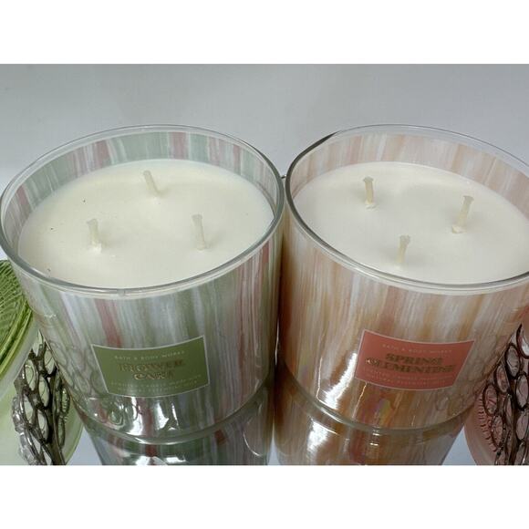 Bundle of 2 Bath & Body Works Flower Cart & Spring Clementine Glass Lid Candles - Picture 2 of 5